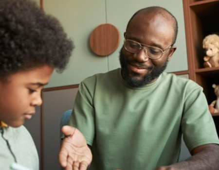 Helping Kids Balance Screen Time and Study Time